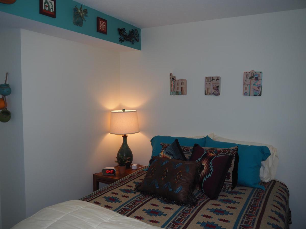 New! The Blessing - A Cute And Cozy Apartment! Benzonia Eksteriør billede