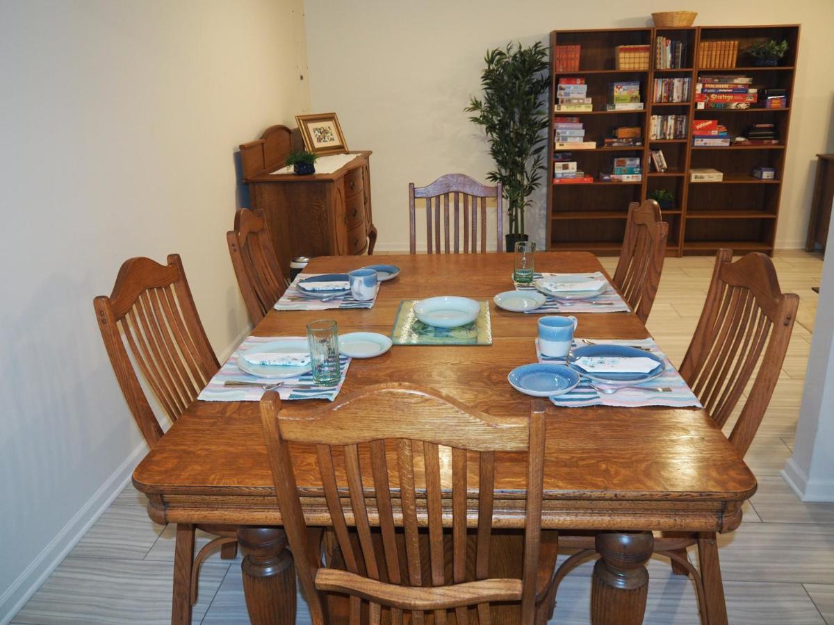 New! The Blessing - A Cute And Cozy Apartment! Benzonia Eksteriør billede